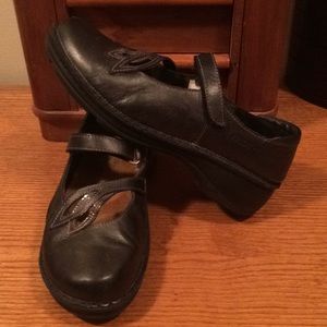NAOT BLACK MARY JANES
